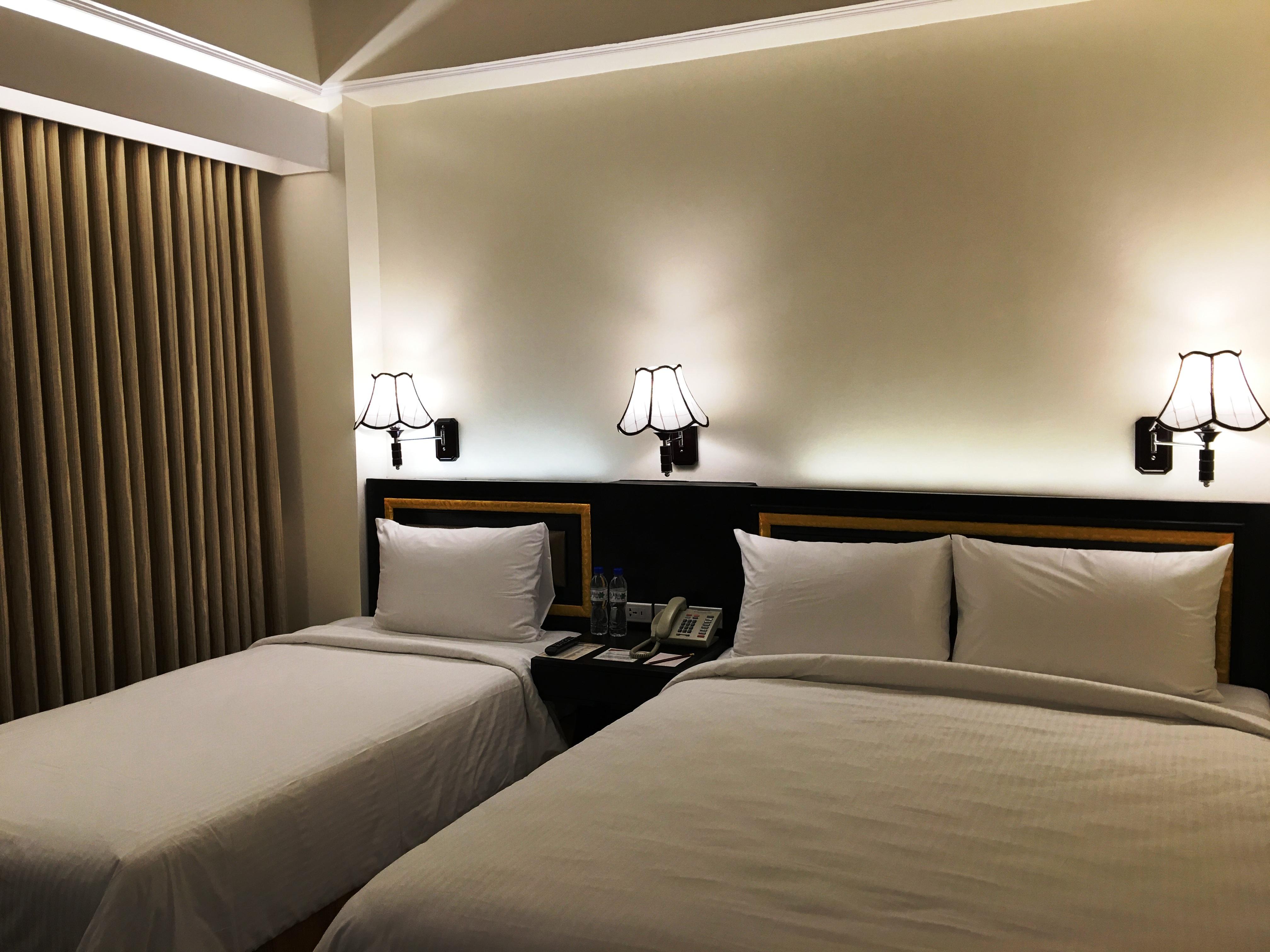 Bayview Park Hotel Manila Exterior photo