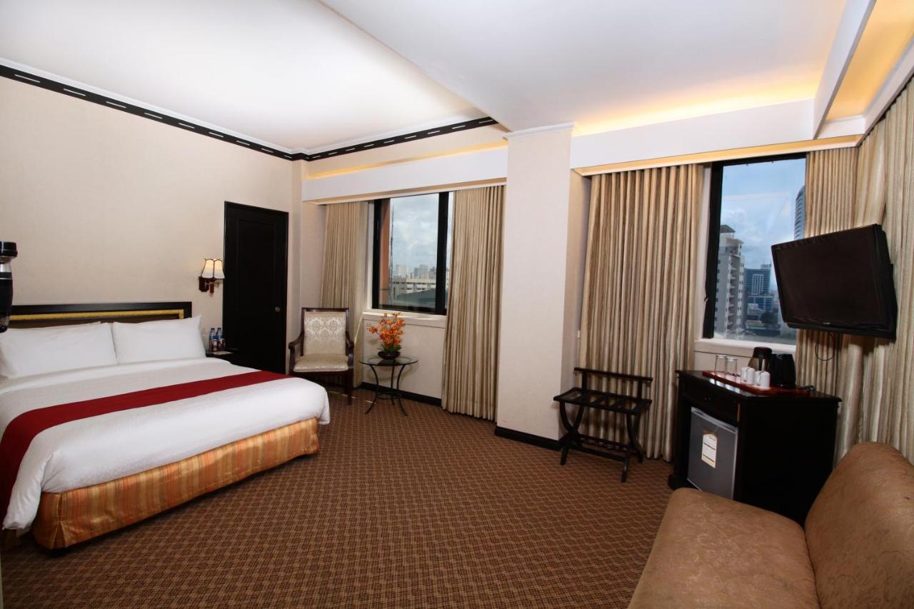 Bayview Park Hotel Manila Exterior photo